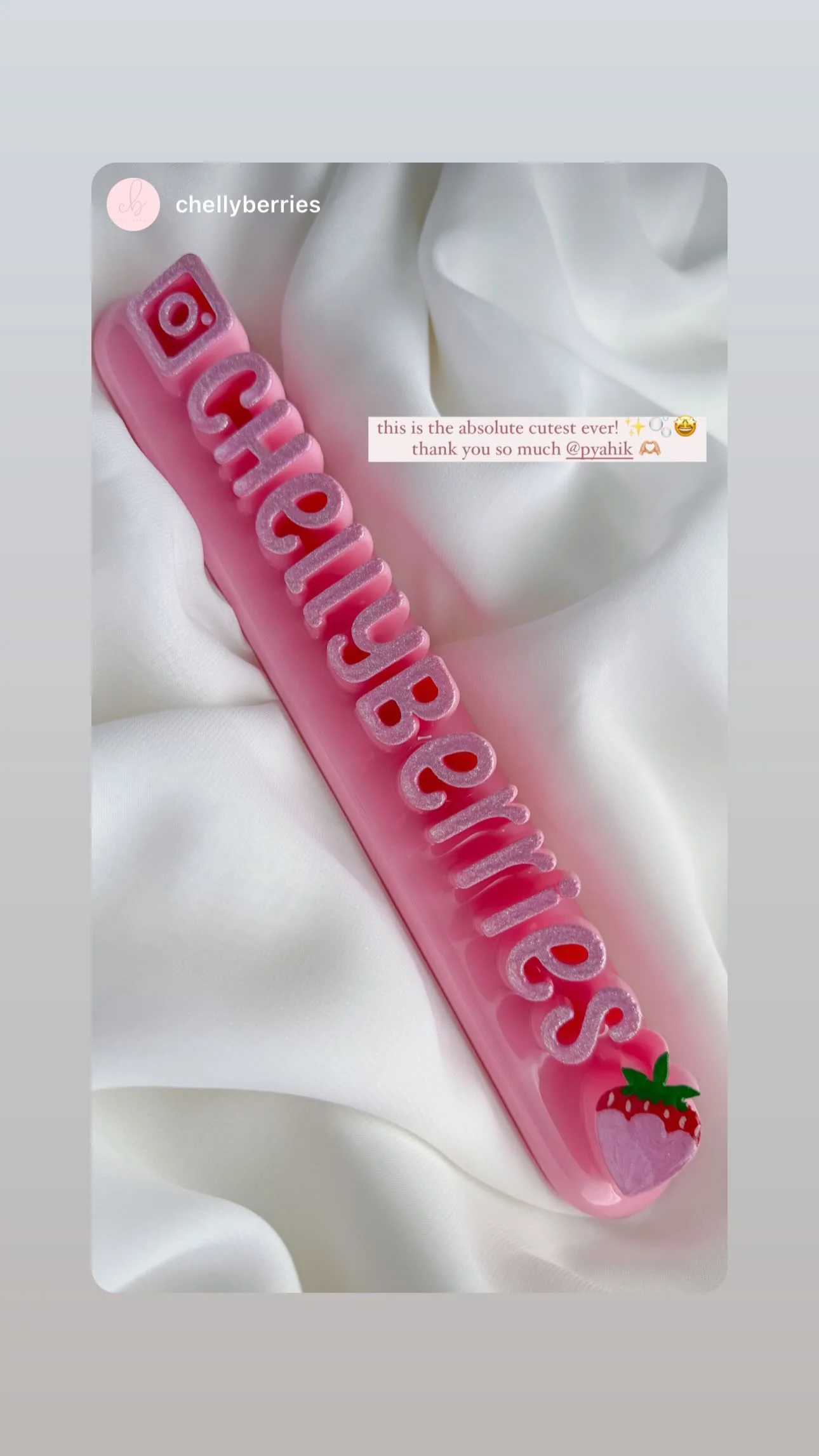 Light pink nameplate with Dipped Strawberry #60 - Image 2